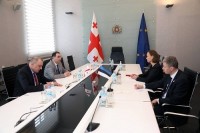 განათლების მინისტრი საქართველოში ესტონეთის ელჩს შეხვდა