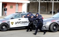 შს მინისტრი:  ჩვენ საქმეს ფორმალურად არ ვუდგებით, ვის რა ვაწყენინეთ, ამის არც თვალყურის დევნების დრო გვაქვს და არც სურვილი