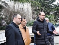 ვაკის რაიონში, N151-ე საჯარო სკოლასთან გზის რეაბილიტაცია მიმდინარეობს