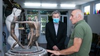 	რესან კონცელიძე მოქანდაკე დავით ბოლქვაძეს შეხვდა