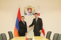 გიორგი გახარია სომეხ კოლეგას მასპინძლობს