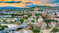 «guardian.ng» (ნიგერია): საქართველო-საუკეთესო ადგილი სამოგზაუროდ, თუმცა გემრიელი საჭმელებისა და საუკეთესო ღვინის ფონზე ფიგურა აუცილებლად უნდა აკონტროლოთ