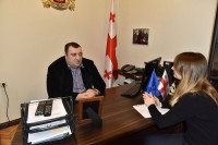 რატი იონათამიშვილი: ჩვენ გვაქვს პასუხისმგებლობა, რომ ოჯახში და ქალთა მიმართ ძალადობის აღმოსაფხვრელად ქმედითი ნაბიჯები გადავდგათ
