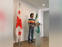 „გირჩი“ მხარდამჭერებს მოუწოდებს, შუალედურ არჩევნებისთვის მთაწმინდის რაიონში მდებარე ბინებში ჩაეწერონ