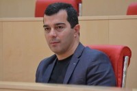 დაჩი ბერაია ტვ ,,პირველს“: ადამიანურად გთხოვთ, დაანებეთ ამ მავნებლობას თავი