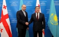 მამუკა ბახტაძე ყაზახ კოლეგას შეხვდა
