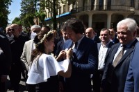 ირაკლი კობახიძე ქუთაისელებს გვირილობის დღესასწაულს ულოცავს
