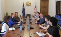 აკაკი ზოიძე ამერიკული ფარმაცევტული კომპანიის რეგიონულ ხელმძღვანელს შეხვდა