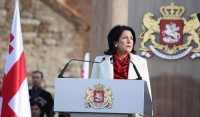 დამოუკიდებლობის დღესთან დაკავშირებით სალომე ზურაბიშვილმა 8 თავისუფლებააღკვეთილი და 3 პირობით მსჯავრდებული შეიწყალა