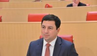არჩილ თალაკვაძე: სალომე ზურაბიშვილი შეძლებს საზოგადოების და პოლიტიკოსების აზრის გაერთიანებას