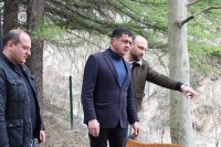რაჭა-ლეხუმში გუბერნატორი პროექტების მიმდინარეობას ადგილზე ეცნობა