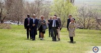 გაეროსთან აკრედიტირებული ელჩები სოფელ ხურვალეთს ეწვივნენ