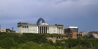 «Financial Times» (დიდი ბრიტანეთი): არასტაბილურ კავკასიაში საქართველო დემოკრატიის პირველ გზამკვლევად და დასავლური იდეალების ერთგულ მხარდამჭერად ითვლება