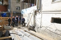  ნაძალადევში კორპუსების ინფრასტრუქტურის მოწესრიგება 47 მისამართზე მიმდინარეობს