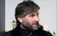  გოჩა ჯამარაულის მიერ დღესასწაულებში დახარჯული 82,6 ათასი, მუსიკალუ აპარატურაში გადახდილი 50 ათასი, 11,5 ათასის მინერალური წყალი და 15 ათასი ლარის სპორტული ფორმა...
