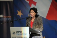 სალომე ზურაბიშვილი სიღნაღში და დედოფლისწყაროში ამომრჩევლებს შეხვდა