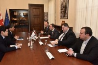 კორეა საქართველოს პარლამენტს, საბეჭდი მოწყობილობისთვის შესაბამის აპარატურას გადასცემს