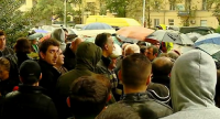  „ნაციონალური მოძრაობის“ წევრები  მერიასთან “თაბორი რიზორთსის”  მიწის ნაკვეთზე რეკრეაციული სტატუსის მოხსნას აპროტესტებენ 