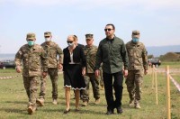 თავდაცვის მინისტრი და აშშ-ის ელჩი RSM-ის გადასროლისწინა მომზადების საჩვენებელ სწავლებას დაესწრნენ