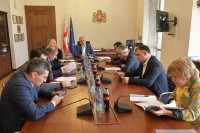 მსუბუქი M1 კატეგორიის ავტომობილების მძღოლები 1 ოქტომბრის ადმინისტრაციული სახდელისაგან გათავისუფლდებიან  მსუბუქი M1 კატეგორიის ავტომობილების მძღოლები 1 ოქტომბრის ადმინისტრაციული სახდელისაგან გათავისუფლდებიან