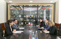 ლევან დავითაშვილი კატარის ელჩს შეხვდა ლევან დავითაშვილი კატარის ელჩს შეხვდა