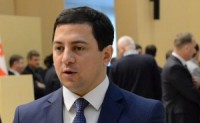 არჩილ თალაკვაძე: სააკაშვილი და მისი მეუღლე საზოგადოებას არწმუნებენ, თითქოს შეჭირვებულად ცხოვრობენ და არანაირი წვლილი არ მიუძღვით, რაც საქართველოში ხდებოდა 