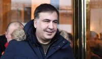 «Folha De S.Paulo» (ბრაზილია): პოლიტიკური სპექტაკლის დასასრული, რომელშიც სააკაშვილი მთავარ როლს ასრულებს, ჯერ შორსაა