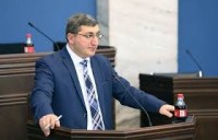 გიორგი კაკაურიძე სალომე სამადაშვილს: პირდაპირ გეტყვით, ისეთი ბიუჯეტი რომ მომცეს ვინმემ გასატანად, რომელიც თქვენ წარმოადგინეთ, ასეთ ბიუჯეტს ნამდვილად არ გავიტან იმიტომ, რომ ეს იქნება ფისკალურად დამაზიანებელი ქვეყნისთვის