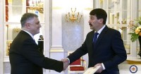 საქართველოს ელჩმა უნგრეთის პრეზიდენტს რწმუნებათა სიგელები გადასცა