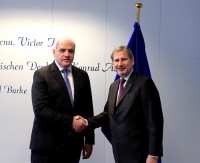 გიორგი მღებრიშვილი ევროკომისარ იოჰანეს ჰანს შეხვდა