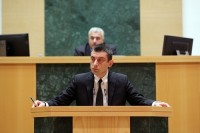 გიორგი გახარია: "ნაცმოძრაობა" გაიქცა დარბაზიდან, "ევროპულმა საქართველომ" მიკროფონი ჩაიგდო ხელში - ეს არის ერთი ჯგუფი, რომელიც ცდილობს მოდელირებული რეალობით შექმნას ემოციური დაძაბულობა გიორგი გახარია: "ნაცმოძრაობა" გაიქცა დარბაზიდან, "ევროპულმა საქართველომ" მიკროფონი ჩაიგდო ხელში - ეს არის ერთი ჯგუფი, რომელიც ცდილობს მოდელირებული რეალობით შექმნას ემოციური დაძაბულობა