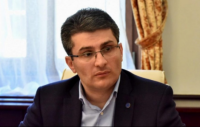 მამუკა მდინარაძე ნიკა გვარამიას: დამშვიდდით, დაწყნარდით, პანიკას ნუ თესავთ