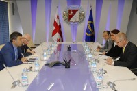 ნიკოლოზ გაგუა აზიის განვითარების ბანკის აღმასრულებელ დირექტორს შეხვდა