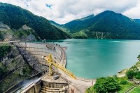 „kommersant“(რუსეთ): აფხაზეთს ჩაბნელება ემუქრება; რუსეთი და საქართველო სოხუმის ელექტროენერგიით უზრუნველსაყოფად მზად არ არიან