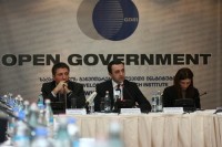 ირაკლი ღარიბაშვილი უცხოური მედიასაშუალებების წარმომადგენლებს შეხვდა  ირაკლი ღარიბაშვილი უცხოური მედიასაშუალებების წარმომადგენლებს შეხვდა