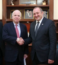 გიორგი მარგველაშვილი ჯონ მაკკეინის გარდაცვალების გამო მწუხარებას გამოთქვამს