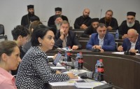 იურიდიულ საკითხთა კომიტეტმა საკანონმდებლო პაკეტი განიხილა, რომელიც მარიხუანას მცირე ოდენობით უკანონო მოხმარების საკითხს ახლებურად არეგულირებს