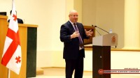ლევან იზორია: ნატო ღია კარის პოლიტიკის ერთგული რჩება 