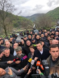 გიორგი გახარია: ჩვენ მივაღწიეთ ისეთ შეთანხმებას, რომელიც მოუტანს სარგებელს ამ კონკრეტულ ხეობას, ასევე, გააძლიერებს ჩვენს ძმობას, ერთიანი, განუყოფელი საქართველოს მშენებლობისათვის