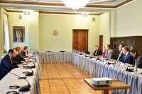 საგარეო ურთიერთობათა და ევროპასთან ინტეგრაციის კომიტეტების წარმომადგენლები აშშ-ის კონგრესის დელეგაციის წევრებს შეხვდნენ