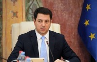 არჩილ თალაკვაძე: კიდევ ერთხელ მივმართავთ ნაცმოძრაობისა და “ევროპული საქართველოს” ფრაქციებს, მიიღონ მონაწილეობა კენჭისყრაში და მხარი დაუჭირონ დიალოგით შეთანხმებულ ცვლილებებს