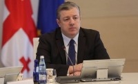 პრემიერი: ჩვენ დევნილებს ვეხმარებით არა მხოლოდ საცხოვრებელი ფართით, მათ ასევე ვეხმარებით საარსებო წყაროების მიღებაში