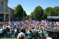 სპორტის სასახლიდან მსვლელობა უკვე თავისუფლების მოედანზეა