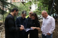 ყაზბეგის გამზირზე  სკვერი მოეწყობა