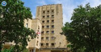 პროკურატურის მიერ წარდგენილი მტკიცებულებების საფუძველზე, მეუღლისა და შვილების მიმართ ძალადობაში ბრალდებულს 4 წლით თავისუფლების აღკვეთა მიესაჯა