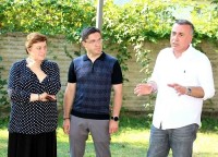 გოჩა ენუქიძე შპს ონის სერვის ჯგუფის თანამშრომლებს შეხვდა