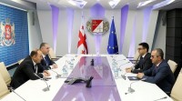 ფინანსთა მინისტრის მოადგილეები სომხეთის რესპუბლიკის სახელმწიფო შემოსავლების კომიტეტის წარმომადგენლებს შეხვდნენ