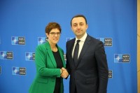 საქართველოს თავდაცვის მინისტრი ბრიუსელში გერმანელ კოლეგას შეხვდა