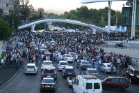 იუსტიციის სახლთან მიმდინარე აქციის მონაწილეები ყველას თავშეკავებისკენ მოუწდებენ