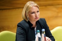 ნათია თურნავა: რაც მთავარია, ჩვენ პულსზე ხელი გვიჭირავს